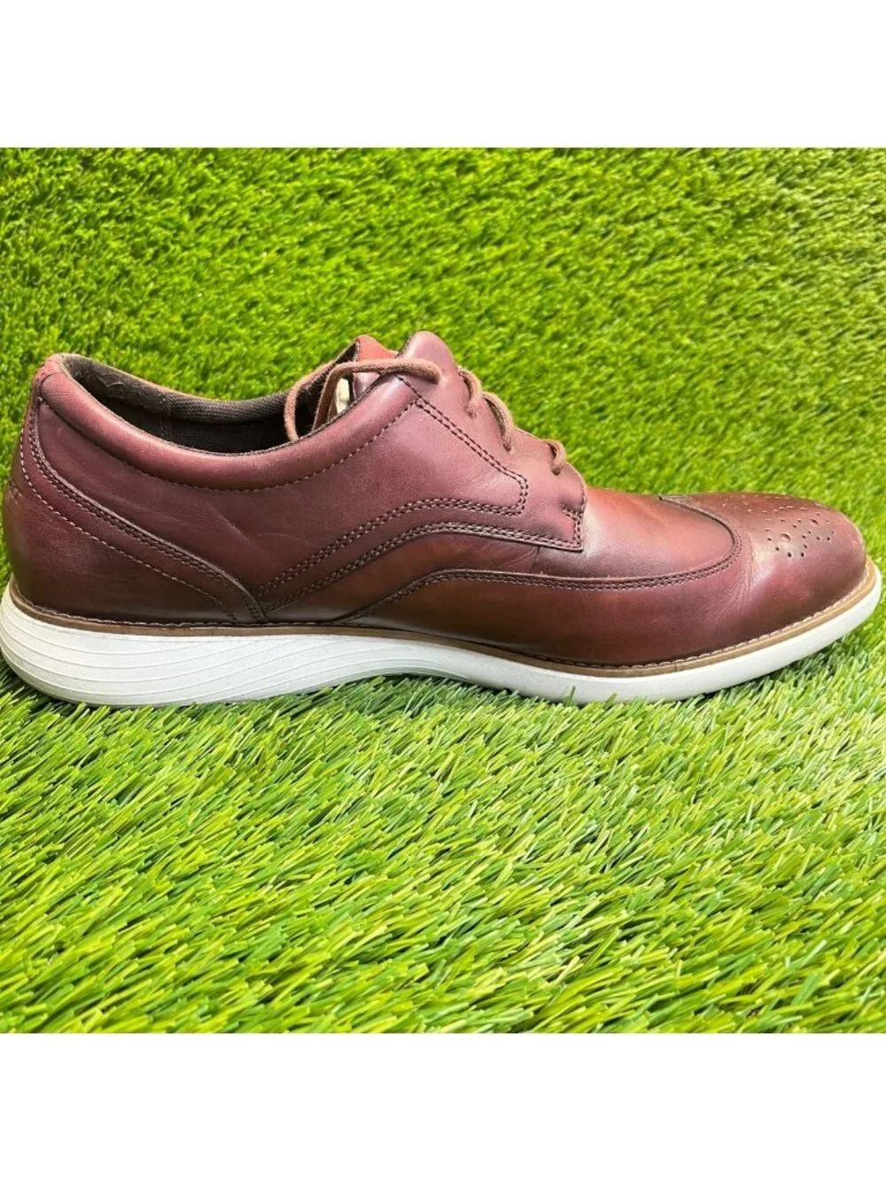 Rockport Garett Mens Size 12 Burgundy Casual Leather Wingtip Oxford Dress Shoes